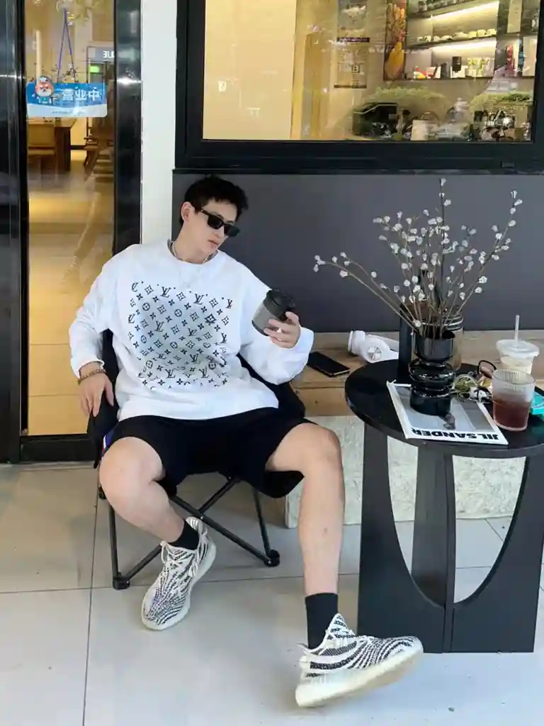 1704012819395.webp