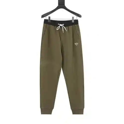 Pra*da/Prada pantalones con bolsillo de nailon con logo bordado y triángulo