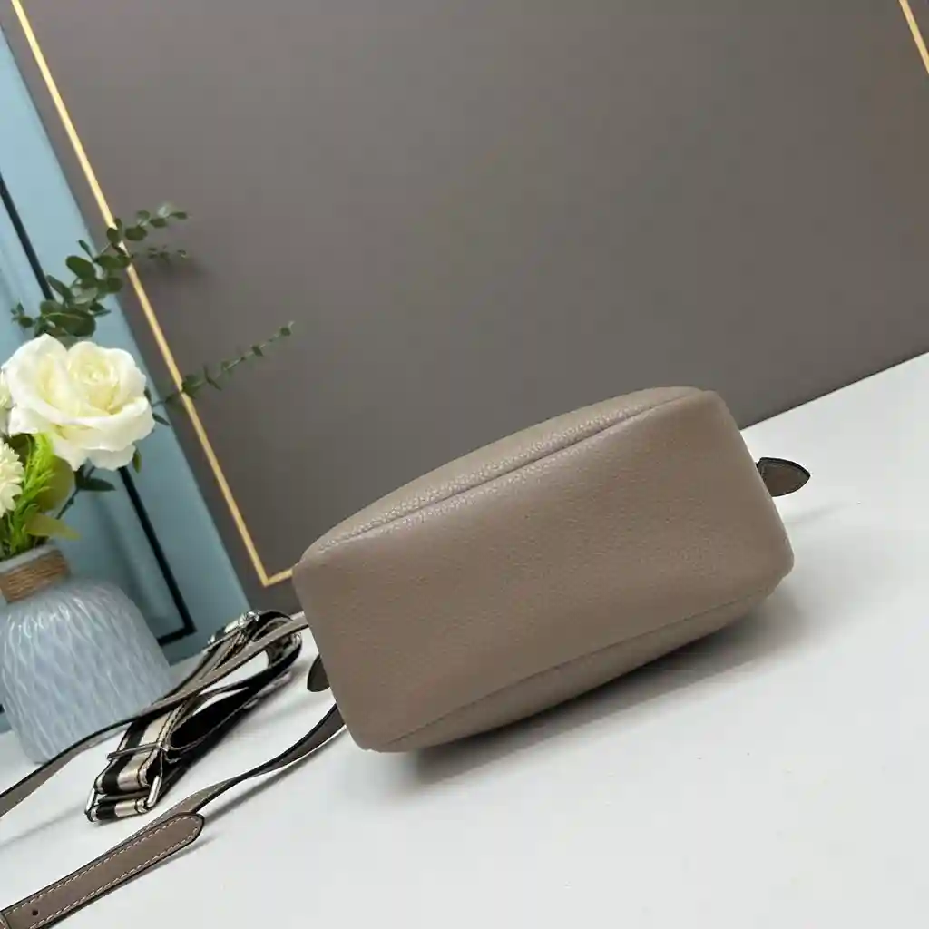 HR002550 (6).webp