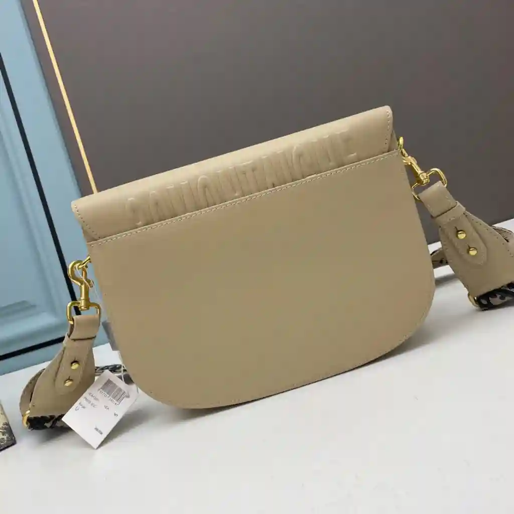 KK03050 (18).webp