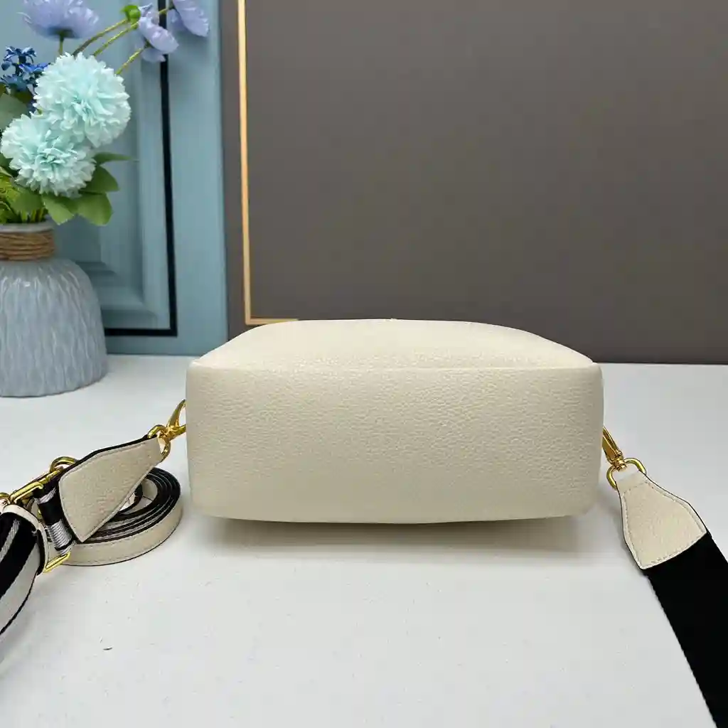 KK02350 (29).webp
