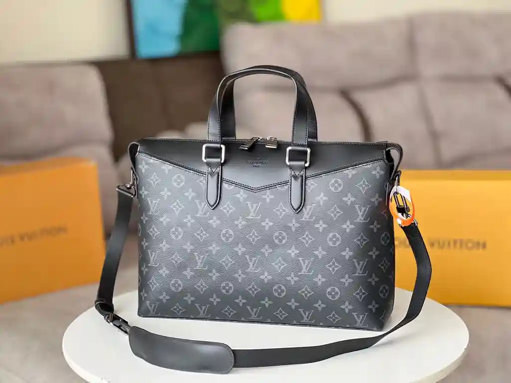 KK03850 (1).webp