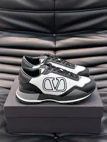 Zapatos de hombre Valentino Código: 1229C00 Talla: 38-44