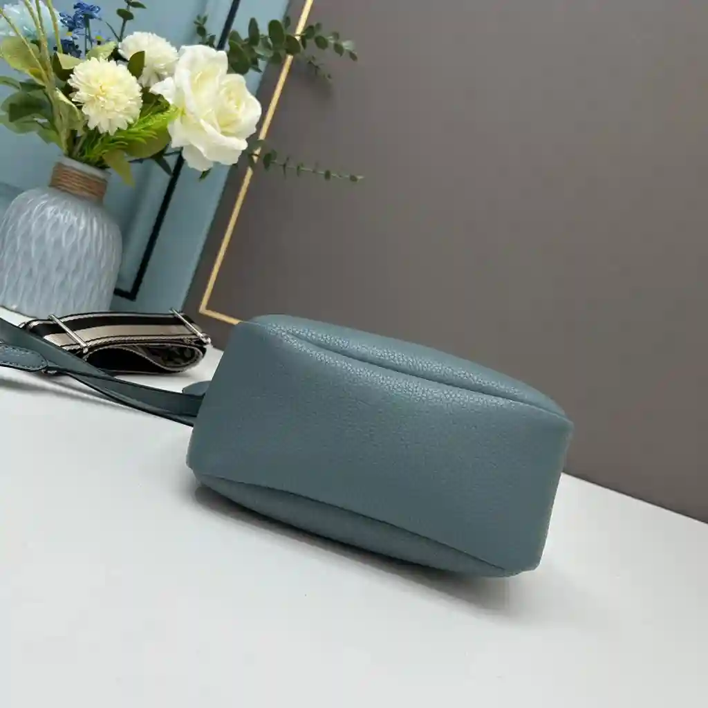 HR002550 (10).webp