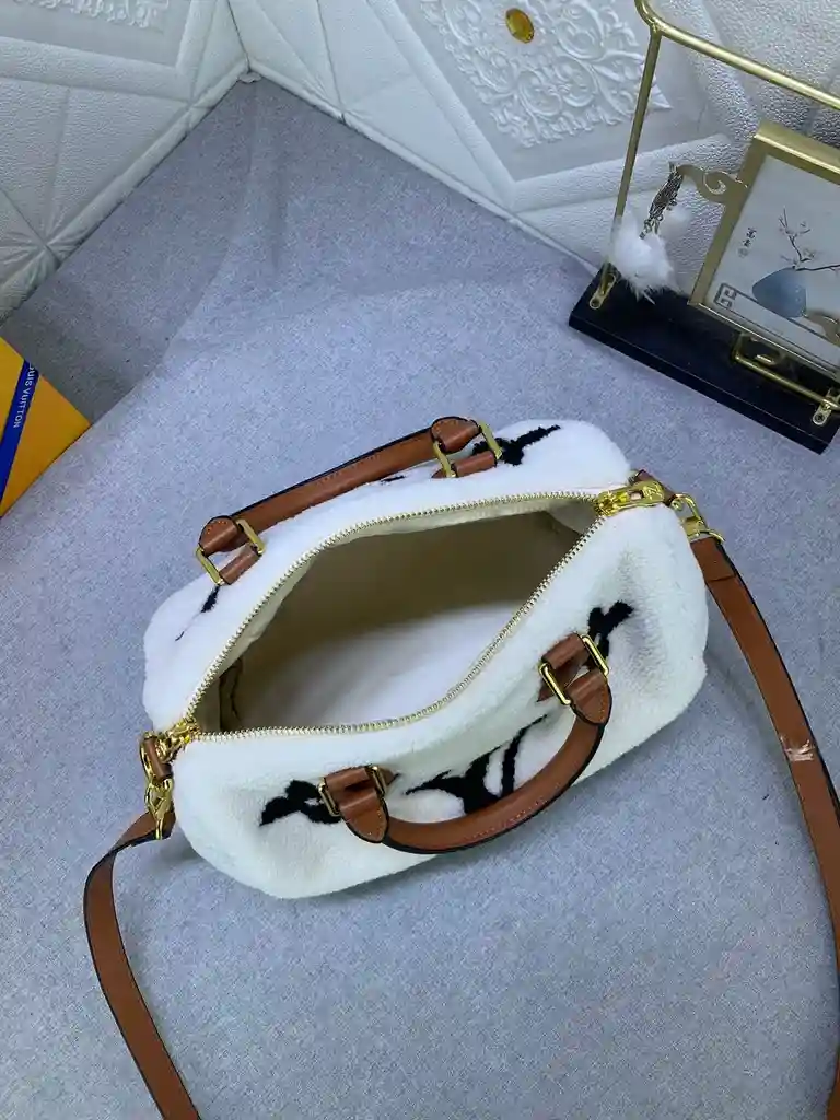 PL002150 (10).webp