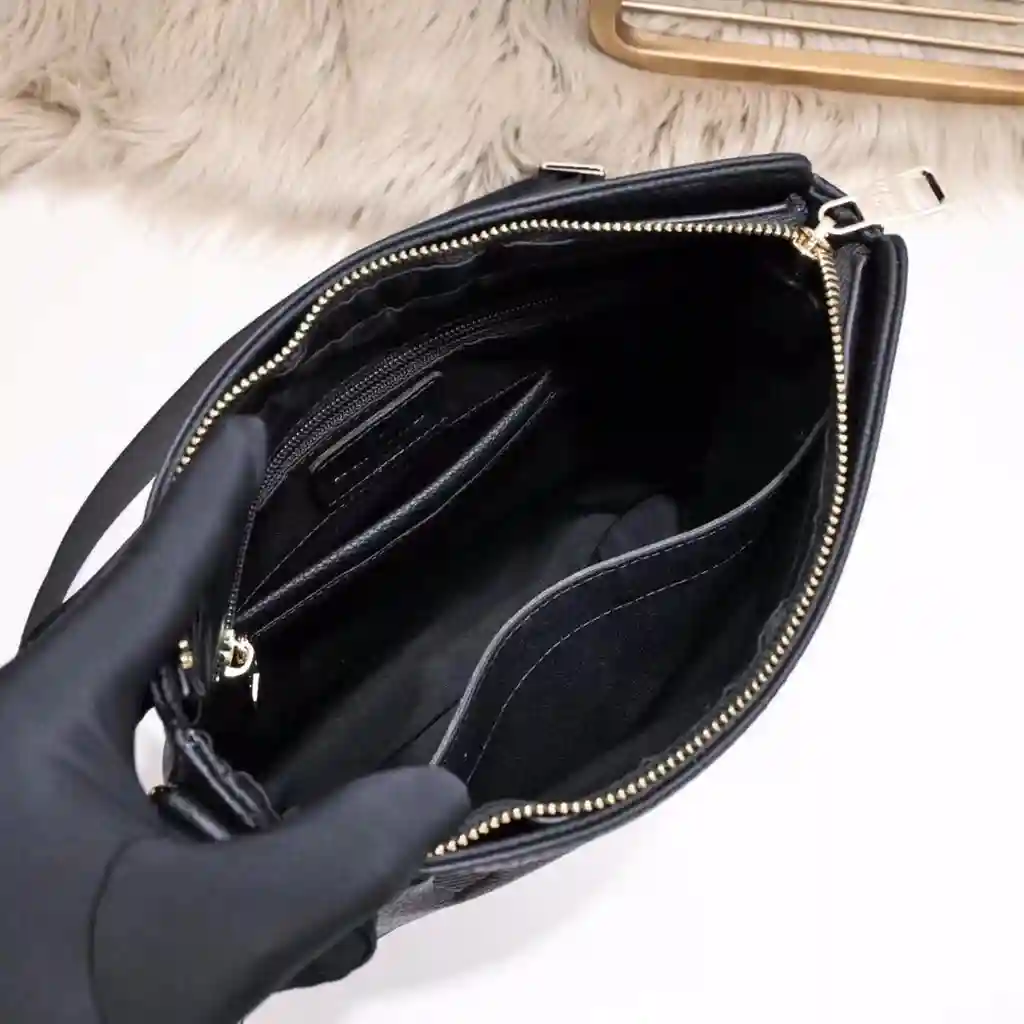 ER002450 (2).webp