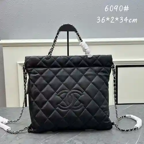 El bolso de hombro CH Xiang@Nair está hecho de piel de vaca original importada, calidad de alta gama