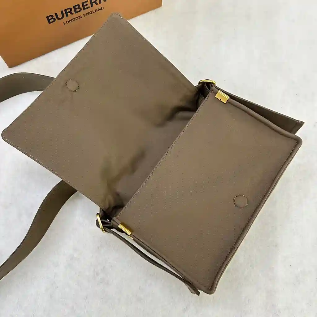  KK04850 (5).webp