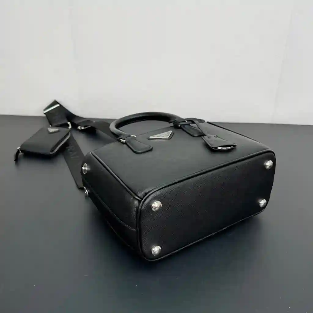 ER003050 (8).webp