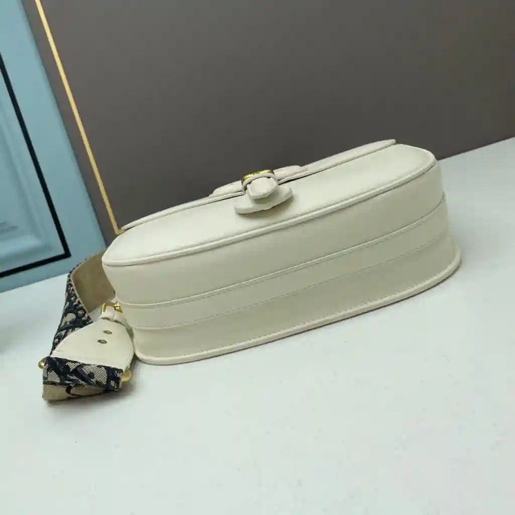 KK03050 (9).webp