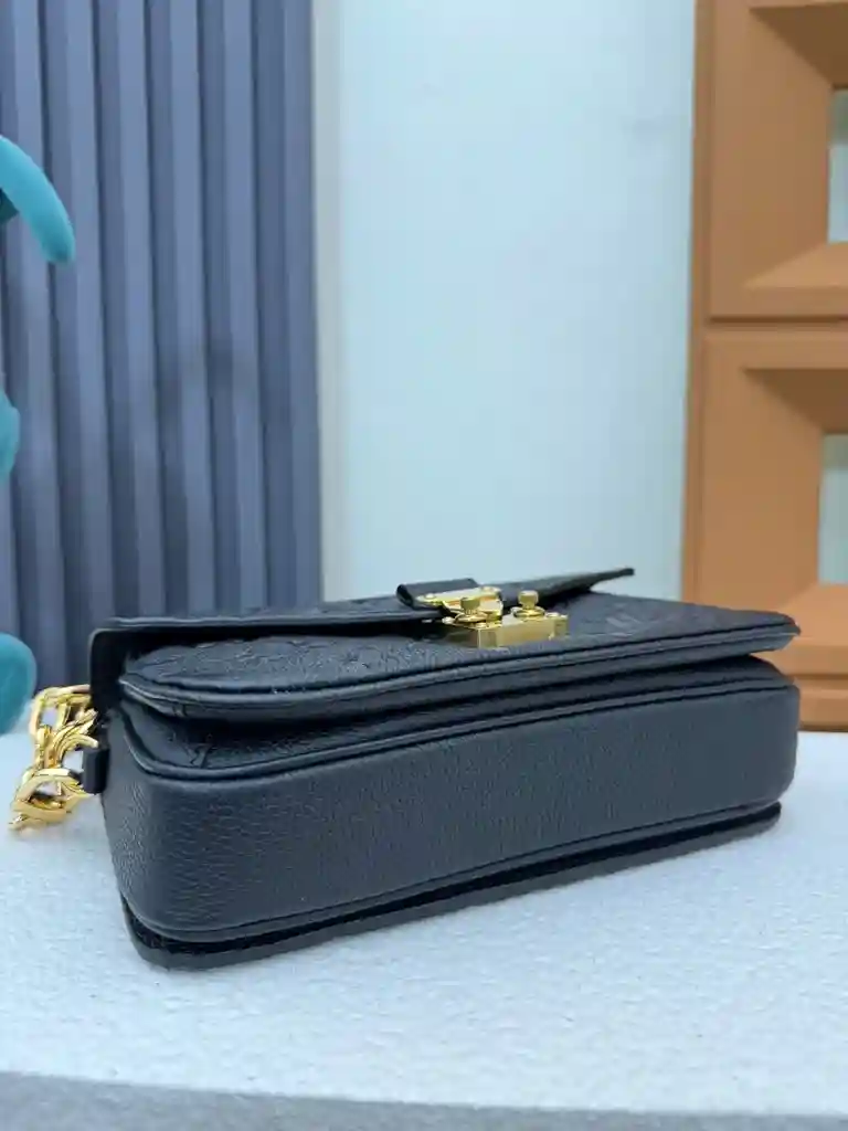 KK04850 (9).webp