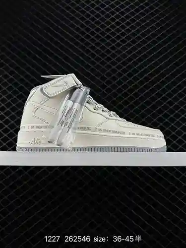 23 Foto real exclusiva de las zapatillas NK Air Force Air Force One Número de artículo oficial: NU33