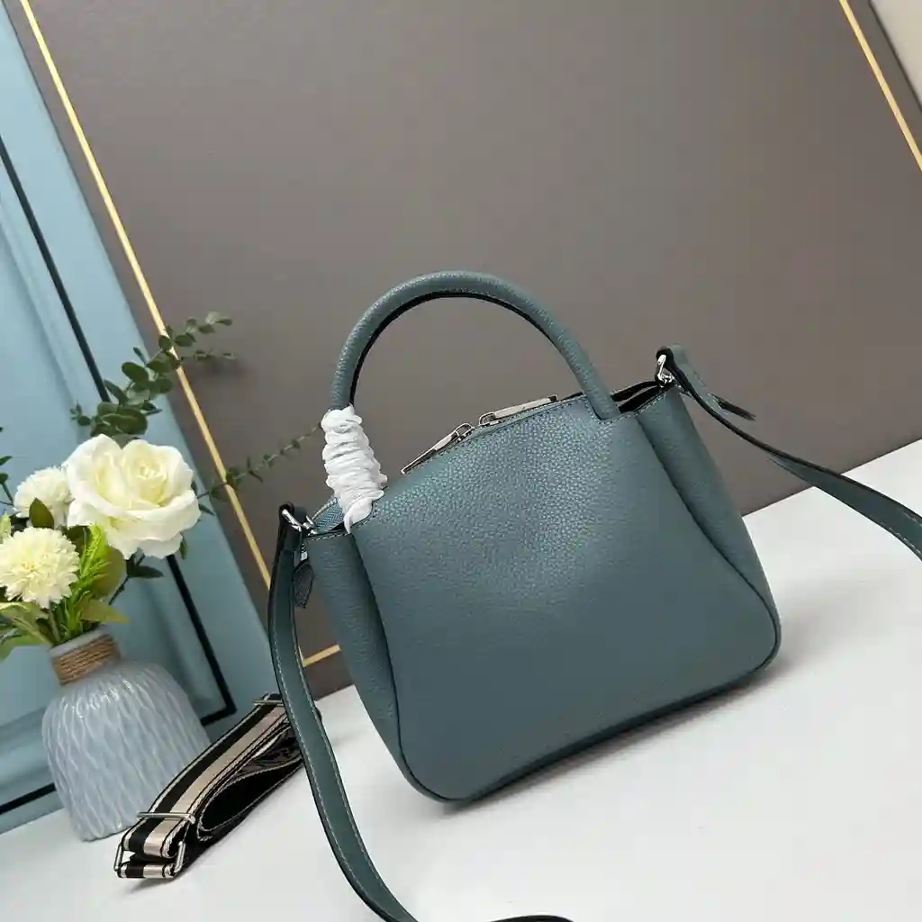 HR002550 (11).webp