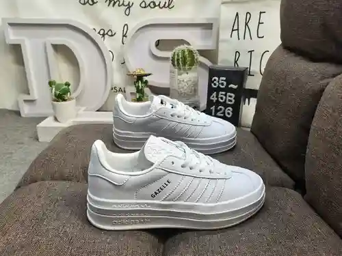 126DAdidas Originals Gazelle Bold W trébol suela gruesa de tres capas zapatillas deportivas informal