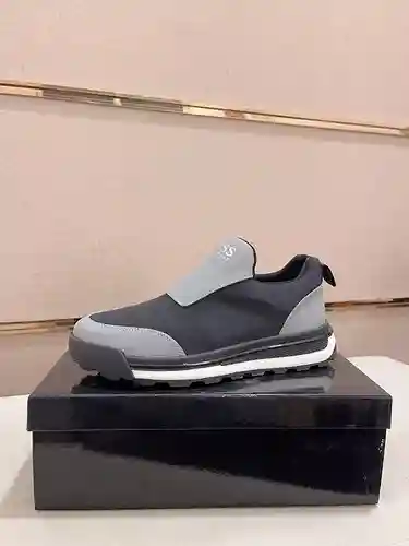 Zapatos de hombre Boss Código: 1226B50 Talla: 38-44 (45 se puede personalizar)
