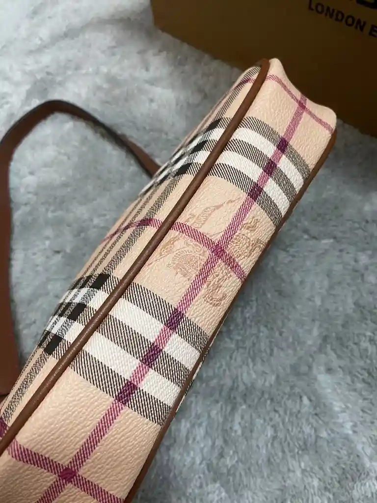 KK02750 (4).webp