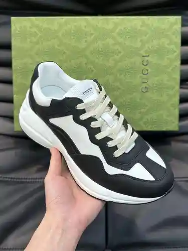 Modelo de pareja GUCCI Código: 1230C00 Talla: 35-44 (45.46 se puede personalizar)