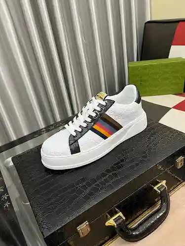 Zapatos de hombre GUCCI Código: 1224B40 Talla: 38-44