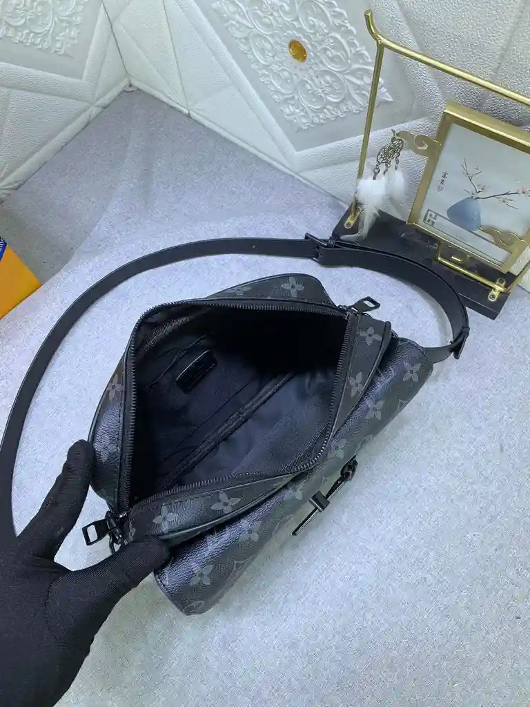 GE001950 (5).webp