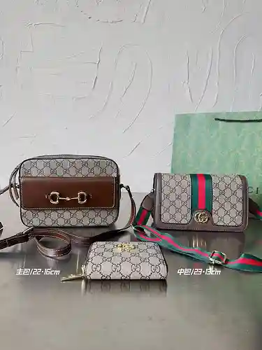 Juego de tres piezas fabricado en material de lona importado, alta calidad, entrega en bolsa de rega
