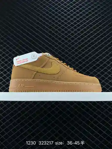 8 Zapatillas casual bajas Nike Air Force Low AF color trigo clásico Air Force 1 CJ979-2. Nike contin