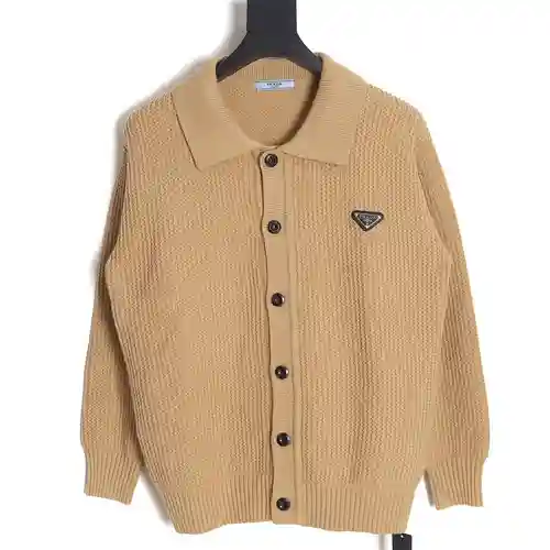Pra*da 23FW jersey con solapa y logo triangular
