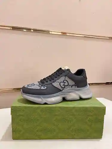 Zapatos de hombre GUCCI Código: 1226B50 Talla: 38-44 (45 se pueden personalizar)