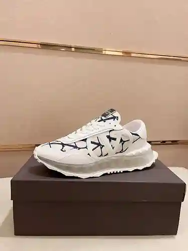 Zapatos de hombre Valentino Código: 1226C20 Talla: 39-44. Se puede personalizar 45,46.