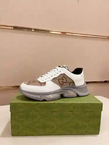 Zapatos de hombre GUCCI Código: 1226B50 Talla: 38-44 (45 se pueden personalizar)