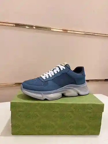 Zapatos de hombre GUCCI Código: 1226B50 Talla: 38-44 (45 se pueden personalizar)