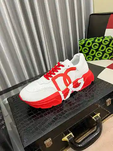 Dolce & Gabbana Pareja Codificación Modelo: 1224B90 Talla: 35-46 (45 personalizados)