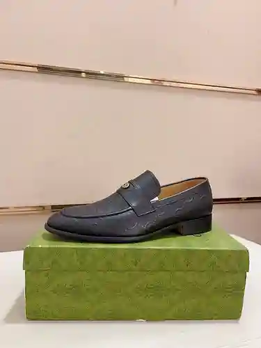 Zapatos de hombre GUCCI Código: 1226B90 Talla: 38-44 (se puede personalizar a 45, no reembolsable)