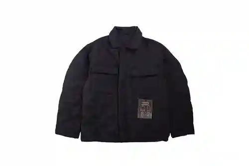 Chaqueta de algodón ligera con estampado acolchado y bordado LV