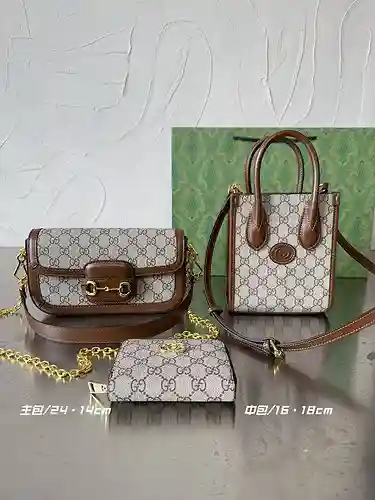 Juego de tres piezas fabricado en material de lona importado, alta calidad, entrega en bolsa de rega
