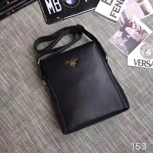 Bolso bandolera para caballero, elaborado en piel vacuna original importada, alta calidad, entrega e