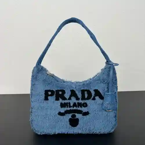 Bolso PRA@DA Maomao, elaborado en piel de vacuno original importada, alta calidad, entrega en factur