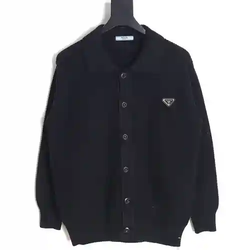 Pra*da 23FW jersey con solapa y logo triangular