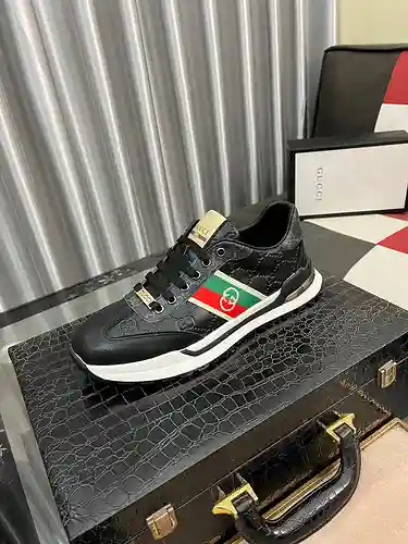 Zapatos de hombre GUCCI Código: 1224B40 Talla: 38-44