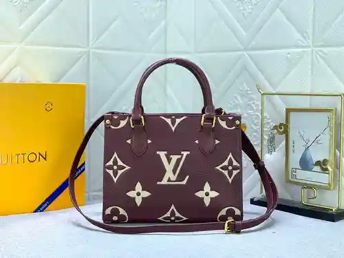 Bolso hecho en material de lona importada, primera calidad, entrega en bolsa de regalo factura, tama