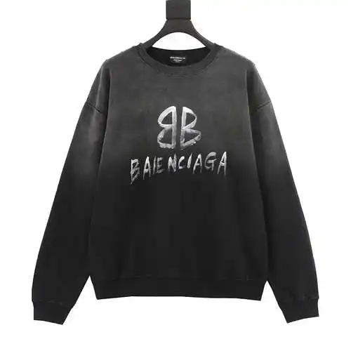Sudadera con cuello redondo y letras cursivas pintadas a mano, lavadas en degradado, blcg