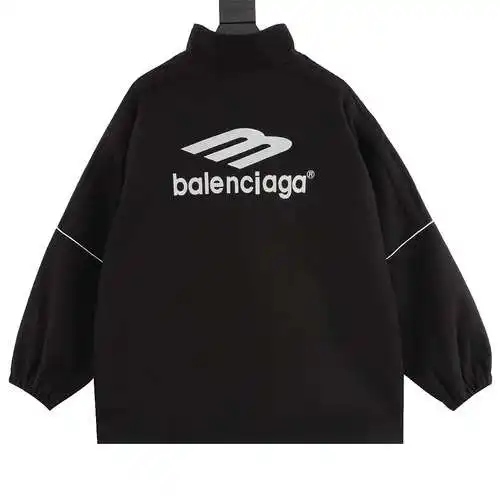 BLCG 23 chaqueta de lana con cuello alto y cremallera unida y bordada
