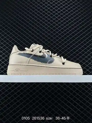 8 Zapatillas deportivas informales, versátiles y de caña baja Nike Air Force Low con correa deconstr