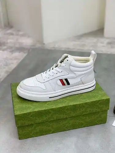 Zapatos de hombre GUCCI Código: 0102B50 Talla: 38-44