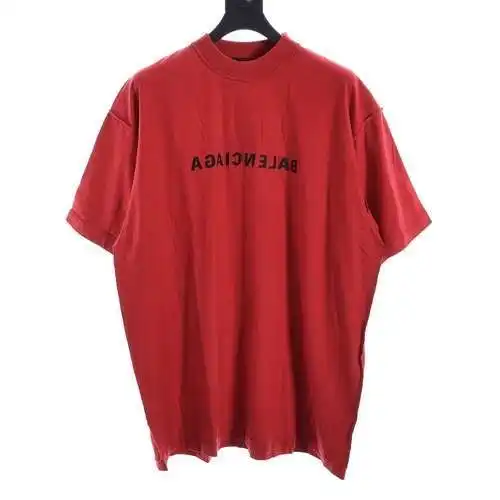 BLCG camiseta de manga corta con bordado de letra invertida