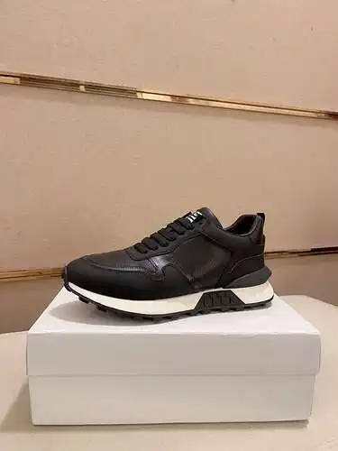 Zapatos de hombre Givenchy Código: 0106B70 Talla: 38-44 (se puede personalizar a 45, no reembolsable
