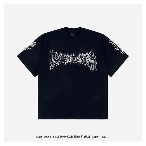 Blcg 24ss manga corta con estampado de letras de llama de trazo blanco