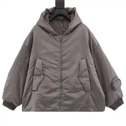 Chaqueta de plumón con capucha y manga de murciélago 1V