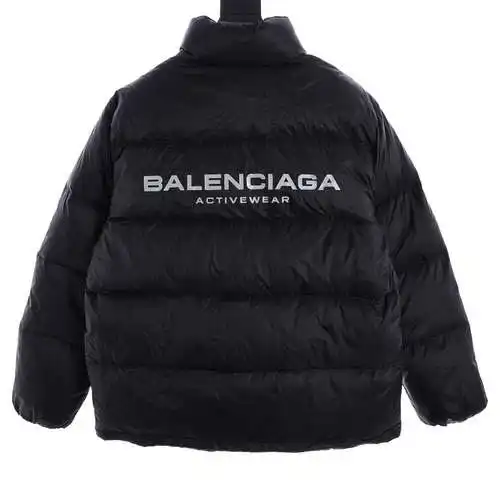 BLCG 24SS ski CardIB asiste a la pasarela chaqueta de plumas con letras reflectantes en transferenci