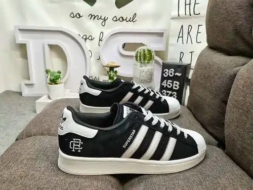 373D versión original pura de las zapatillas clásicas Adidas Superstar Shell Toe #suede gris claro g