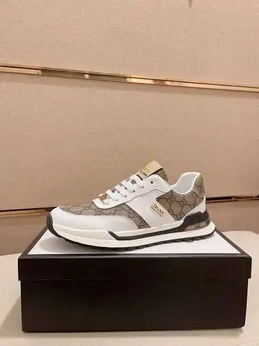 Zapatos de hombre GUCCI Código: 0106B40 Talla: 38-44